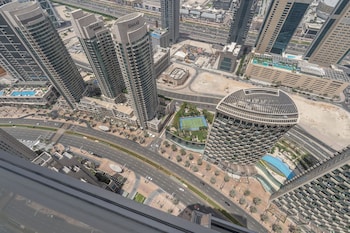 address residences dubai opera burj khalifa city views 1 2 and 3 bedroom apartment 1 minute walk to burj khalifa dubai mall dubai fountain by heaven crest