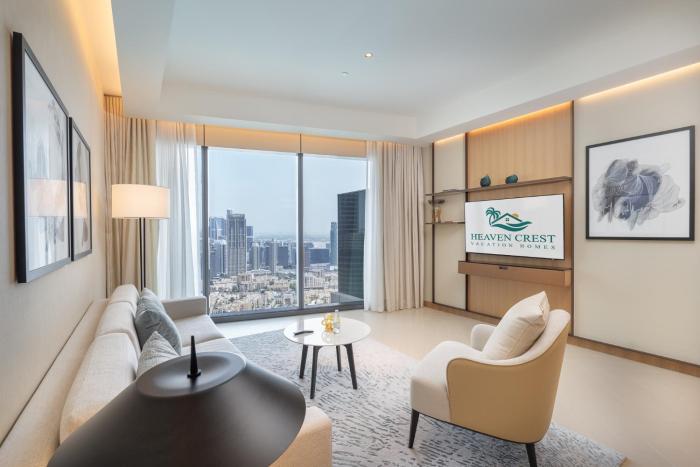 address residences dubai opera burj khalifa city views 1 2 and 3 bedroom apartment 1 minute walk to burj khalifa dubai mall dubai fountain by heaven crest