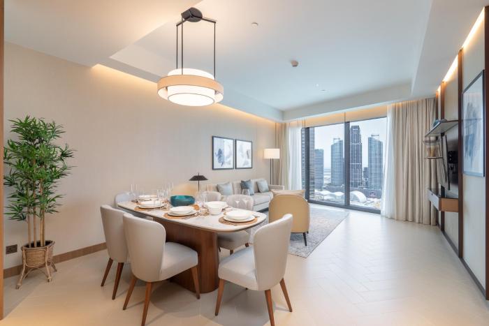 address residences dubai opera burj khalifa city views 1 2 and 3 bedroom apartment 1 minute walk to burj khalifa dubai mall dubai fountain by heaven crest