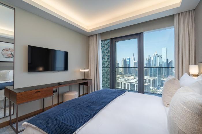 address residences dubai opera burj khalifa city views 1 2 and 3 bedroom apartment 1 minute walk to burj khalifa dubai mall dubai fountain by heaven crest
