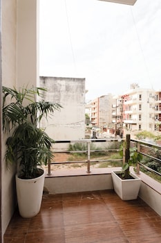 the lodgers hotel and banquet sector 38