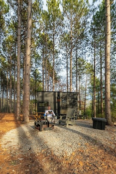 Postcard Cabins Wild Rose,,2 star