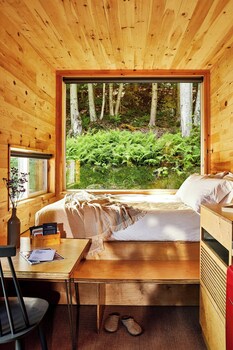 Postcard Cabins Wild Rose,,2 star