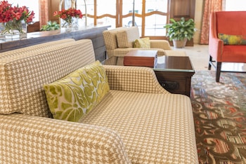 Ayres Hotel Anaheim,Fullerton>>Anaheim,4 star