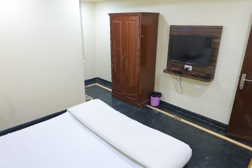 hotel vibha raj grand