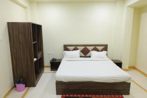 hotel vibha raj grand