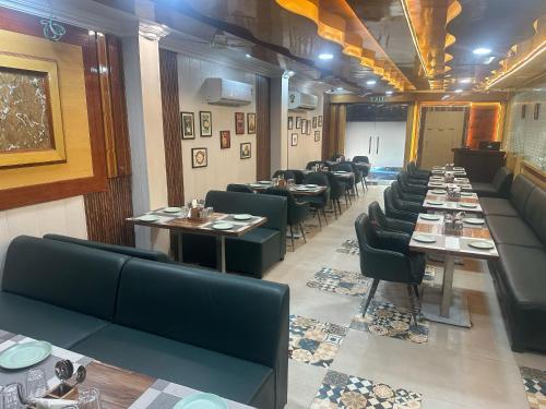 hotel vibha raj grand