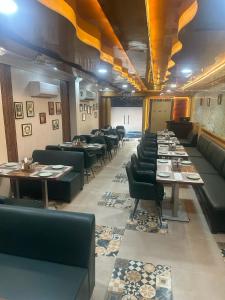 hotel vibha raj grand