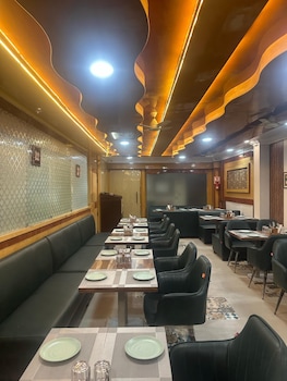 hotel vibha raj grand