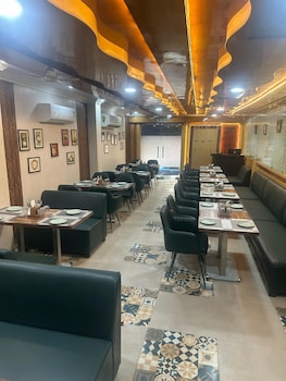 hotel vibha raj grand