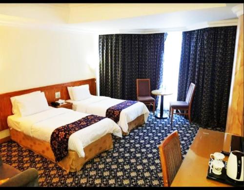 phoenicia tower hotel