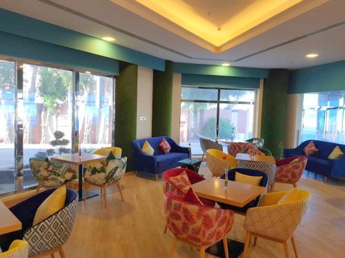 phoenicia tower hotel