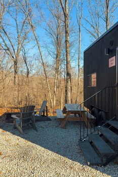 Postcard Cabins St. Francois,,2 star