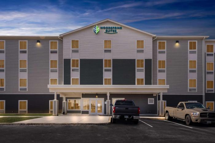 woodspring suites easton nazareth