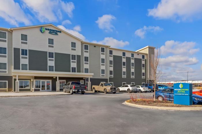 woodspring suites easton nazareth