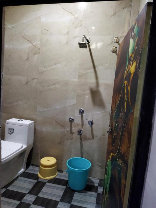 sr hotel kilerama ashta