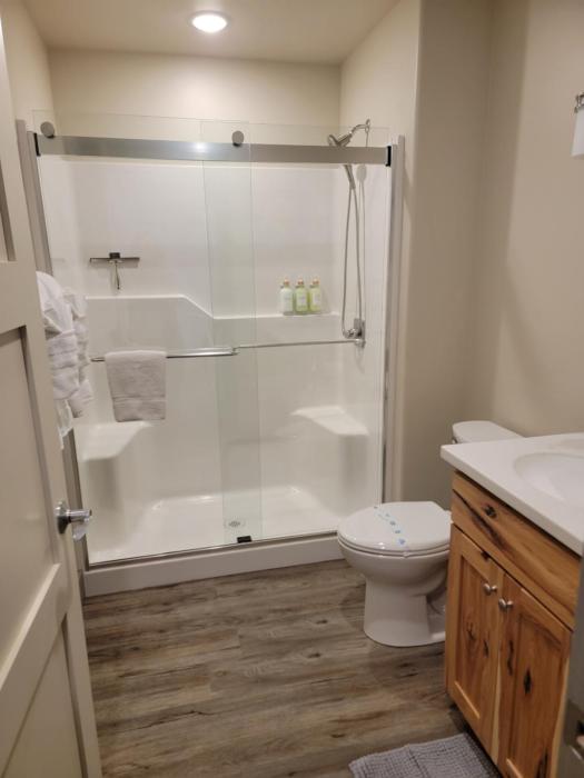 lakeshore suites