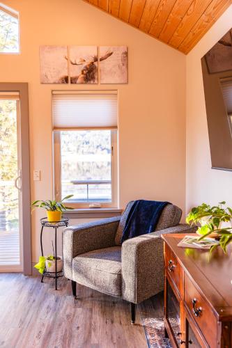 lakeshore suites