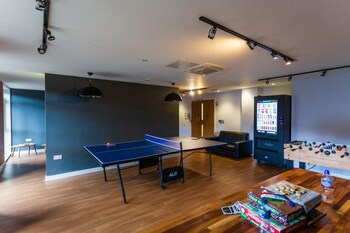 Corner House In Sheffield,,2 star