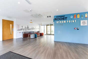 Student Only Byrom Point,,2 star