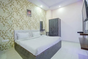 Hotel Vishnu Residency Inn,,2 star
