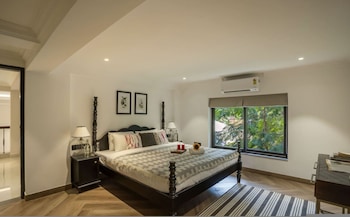 luxury 3br duplex with pool in goa s beverly hills