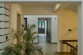 luxury 3br duplex with pool in goa s beverly hills