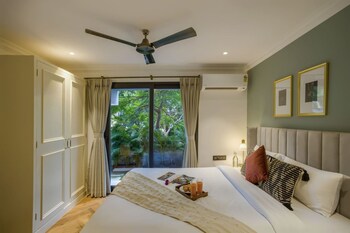 luxury 3br duplex with pool in goa s beverly hills