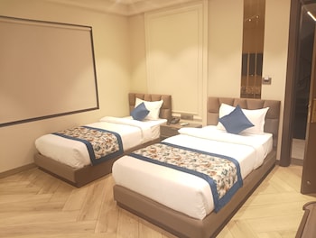 qotel signature coleman janakpuri