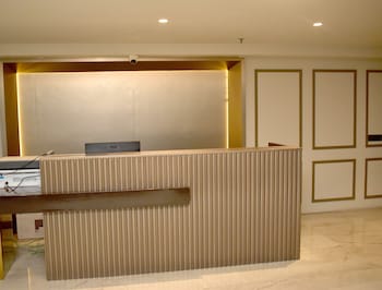 qotel signature coleman janakpuri