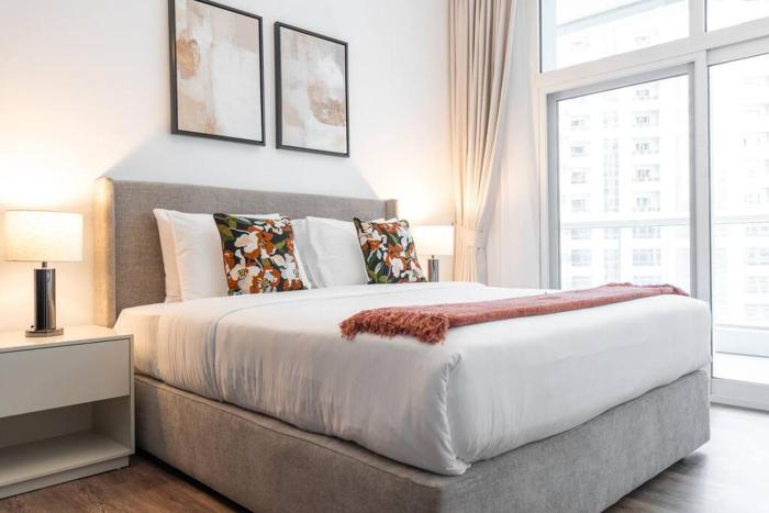 barsha heights near dic metro and mall