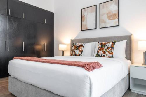 barsha heights near dic metro and mall