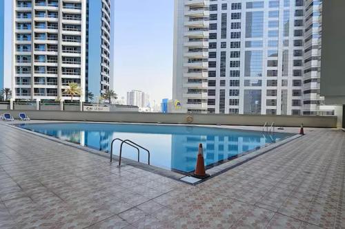 barsha heights near dic metro and mall