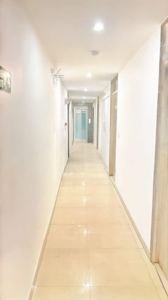 hotel kelvish by foxi group