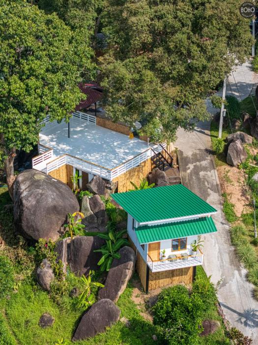 boho boutique bungalows