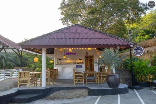 boho boutique bungalows