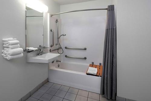 motel 6 anaheim maingate