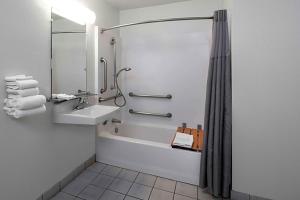 motel 6 anaheim maingate