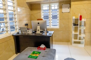 w and h view residency