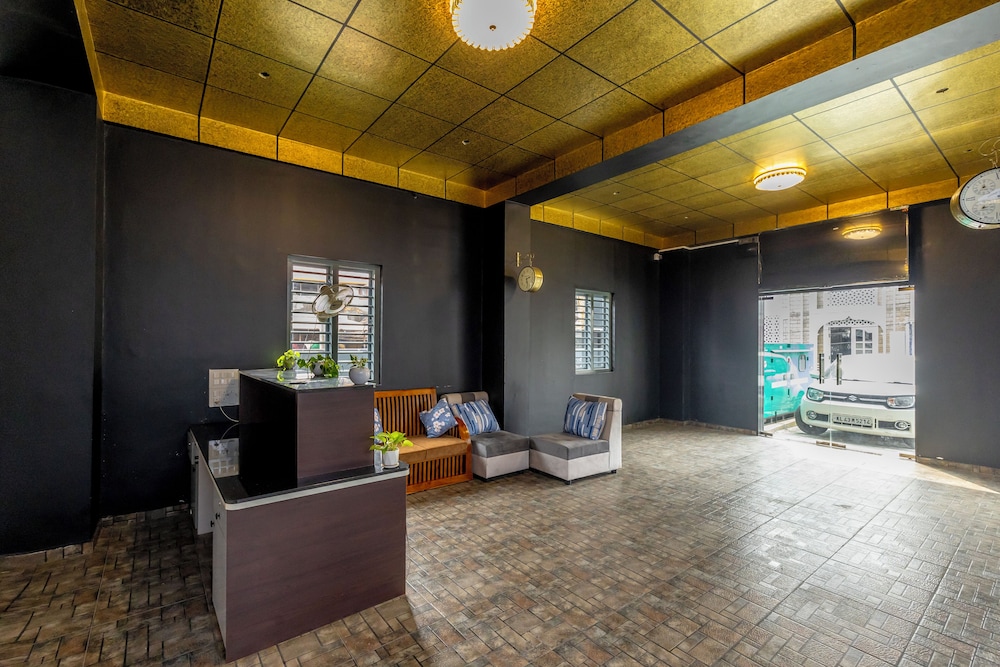 w and h view residency