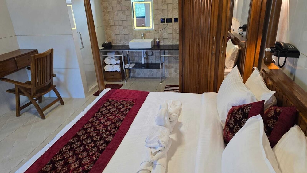 w and h view residency