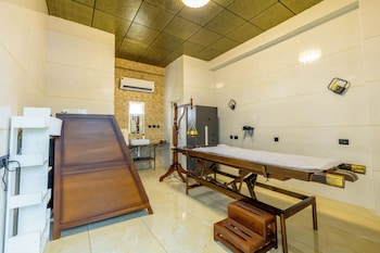 w and h view residency