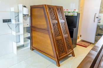 w and h view residency