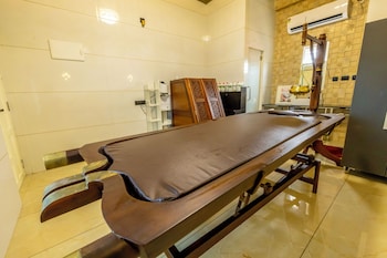 w and h view residency