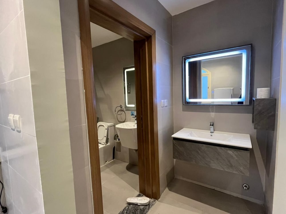 al fal hotel