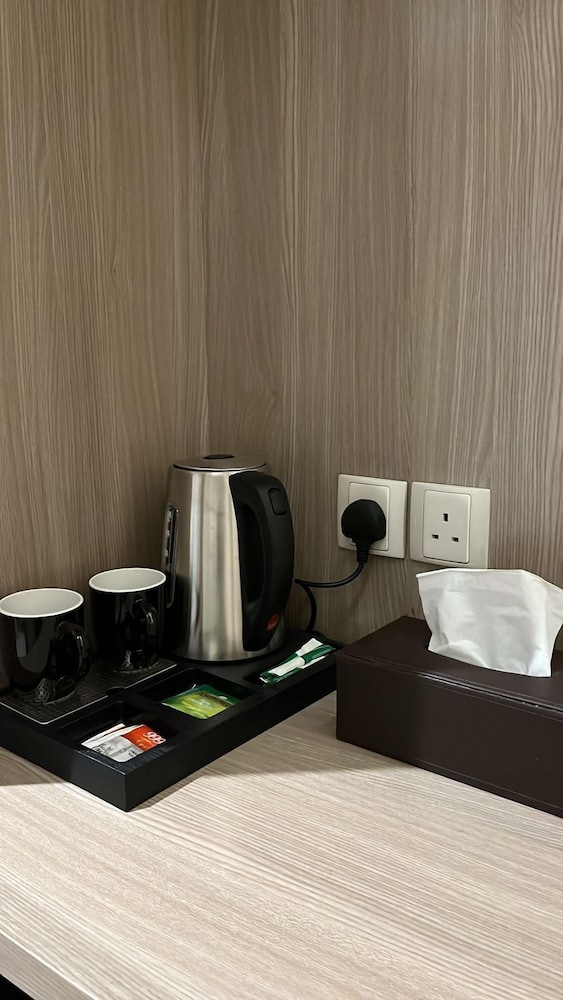 al fal hotel