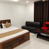 hotel shiv