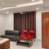 hotel shiv