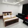 hotel shiv