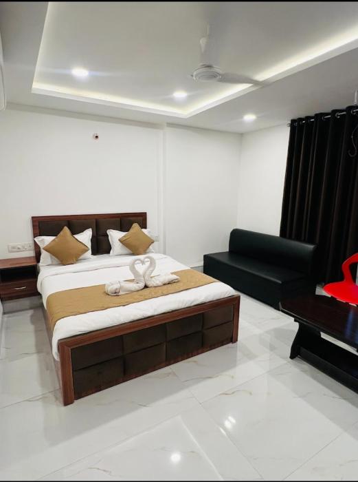 hotel shiv
